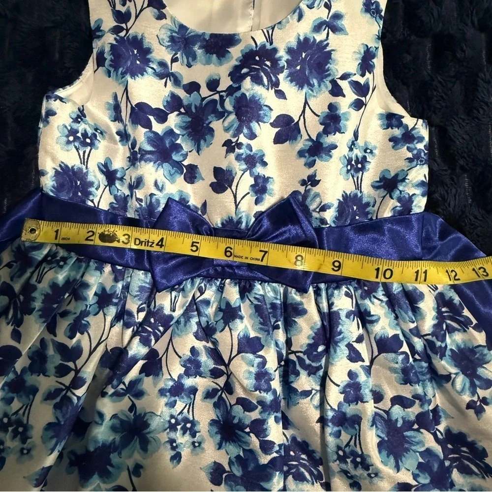 Gorgeous Royal Blue And White Floral Formal Dress size 5